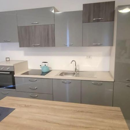 Opera Appartment Tirana Bagian luar foto